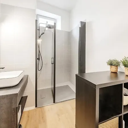 Le Saint Martin, Bel Appartement De Standing Rennes Exterior photo